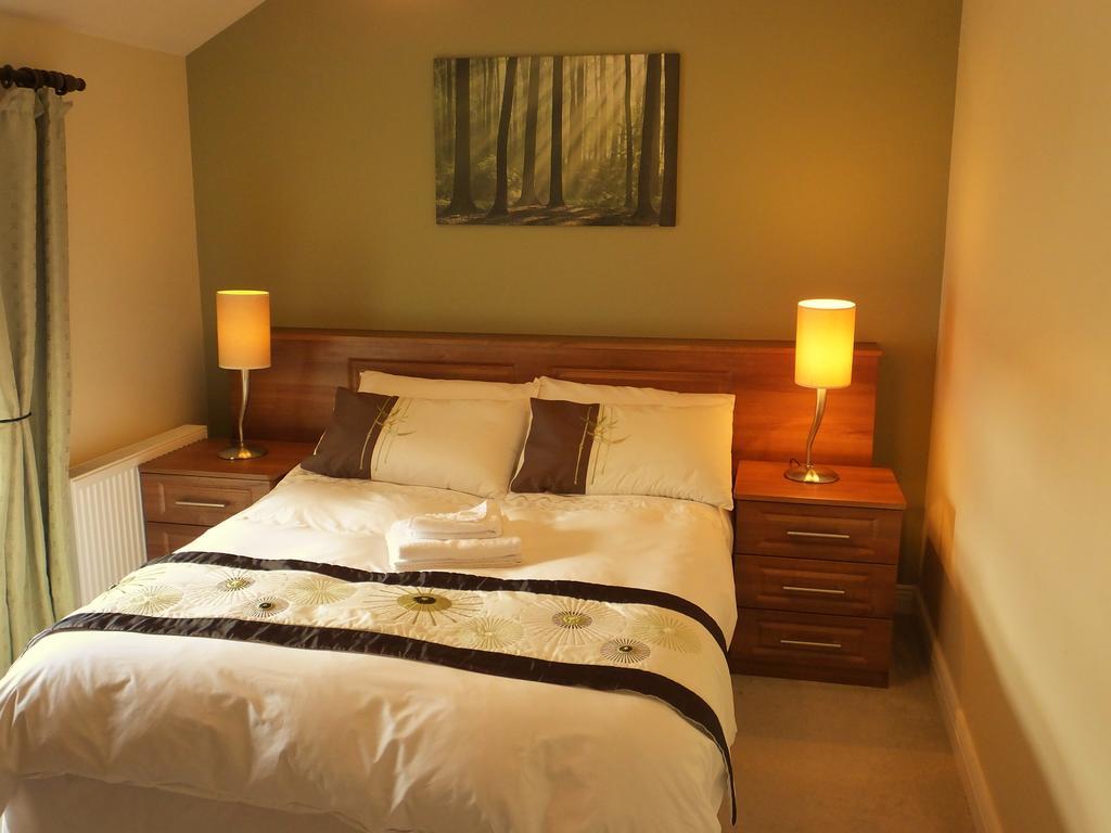 Belle View House Self Catering Hotel Mohill Exterior photo